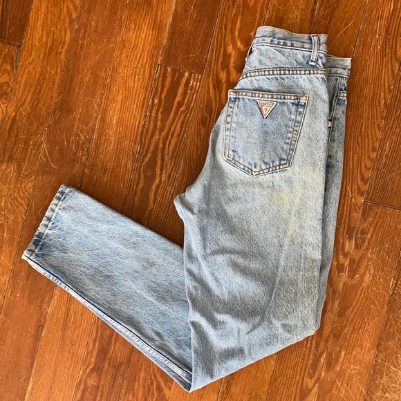 Guess Denim - Vintage Guess 1990’s High Rise Mom Jeans size 28 Light Wash